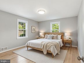 5537 10TH Street N, Arlington VA 22205