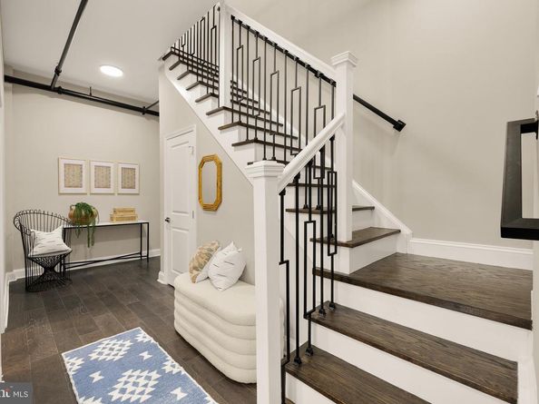 1225 King Street 300, Alexandria VA 22314