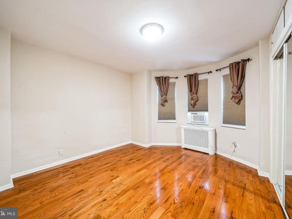 2620 S Camac Street, Philadelphia PA 19148