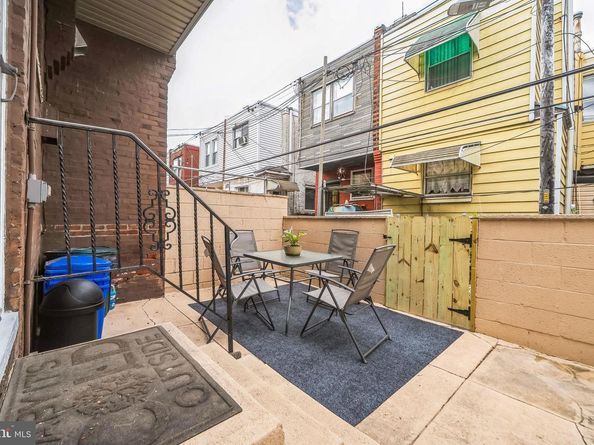 2620 S Camac Street, Philadelphia PA 19148