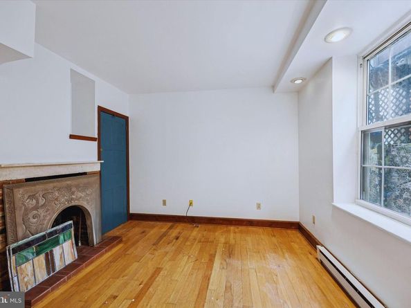 536 Montrose Street B, Philadelphia PA 19147