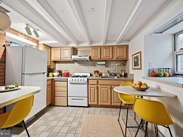 536 Montrose Street B, Philadelphia PA 19147