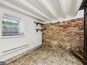 536 Montrose Street B, Philadelphia PA 19147