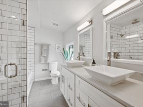 15 S Street NE 2, Washington DC 20002