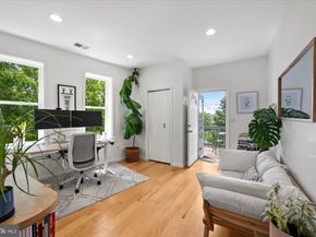 15 S Street NE 2, Washington DC 20002
