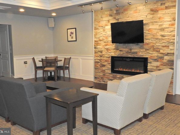 100 West Avenue 227S, Jenkintown PA 19046