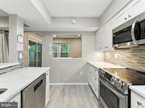3391 Lakeside View Drive 205, Falls Church VA 22041