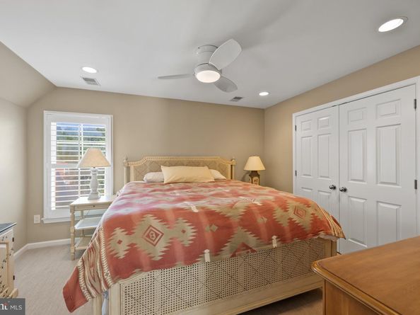 5102 Manning Drive, Bethesda MD 20814