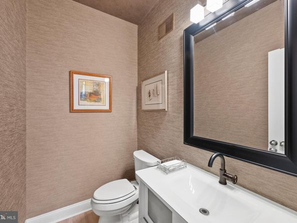 5102 Manning Drive, Bethesda MD 20814