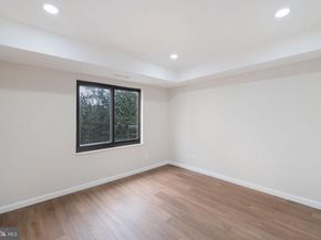 203 Yoakum Parkway 825, Alexandria VA 22304