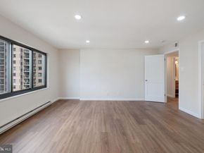 203 Yoakum Parkway 825, Alexandria VA 22304