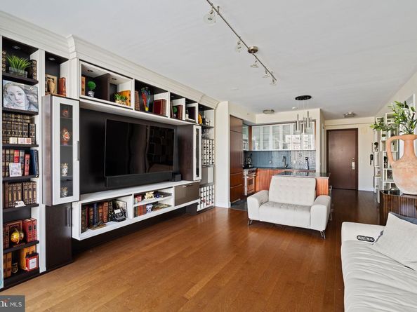 1414 S Penn Square 11D, Philadelphia PA 19102