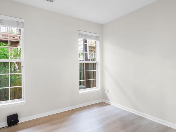12913 Wood Crescent Circle, Herndon VA 20171