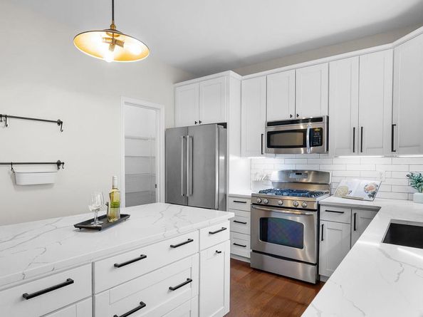 12913 Wood Crescent Circle, Herndon VA 20171