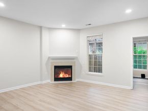 12913 Wood Crescent Circle, Herndon VA 20171