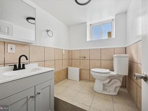 5333 Willows Avenue, Philadelphia PA 19143