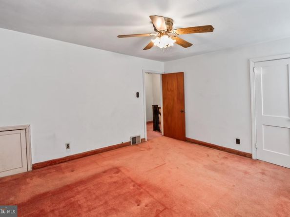 3819 Plumstead Avenue, Drexel Hill PA 19026