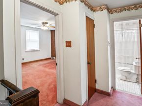 3819 Plumstead Avenue, Drexel Hill PA 19026