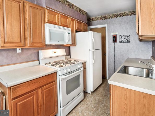 3819 Plumstead Avenue, Drexel Hill PA 19026
