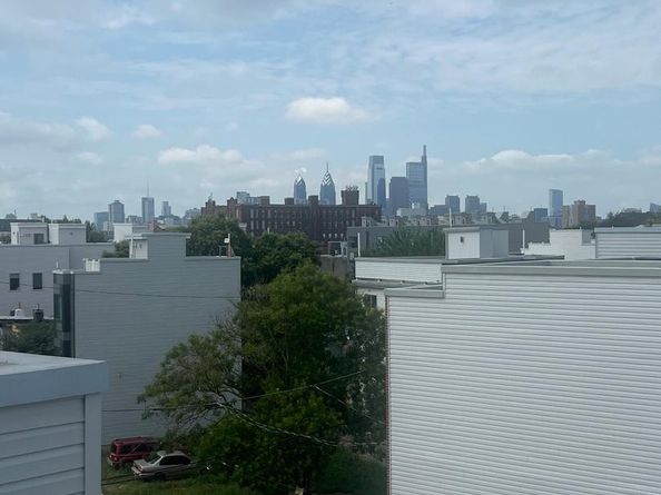 1933 N Leithgow Street, Philadelphia PA 19122