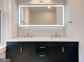 1933 N Leithgow Street, Philadelphia PA 19122