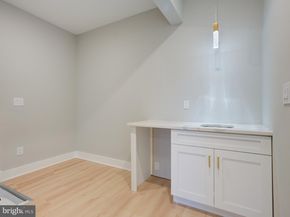 1933 N Leithgow Street, Philadelphia PA 19122