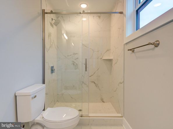 1933 N Leithgow Street, Philadelphia PA 19122