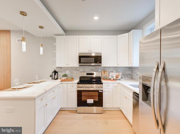 1933 N Leithgow Street, Philadelphia PA 19122