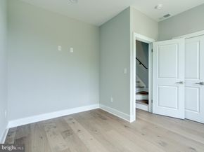 1933 N Leithgow Street, Philadelphia PA 19122