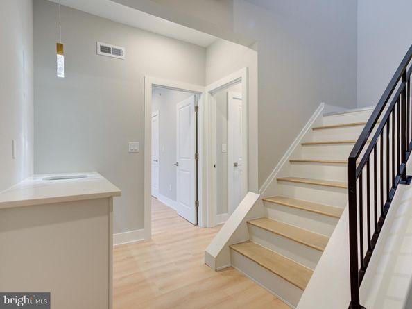 1933 N Leithgow Street, Philadelphia PA 19122