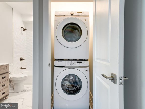 1933 N Leithgow Street, Philadelphia PA 19122