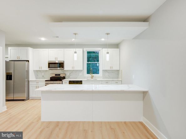 1933 N Leithgow Street, Philadelphia PA 19122