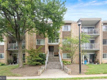 2902 Kings Chapel Road