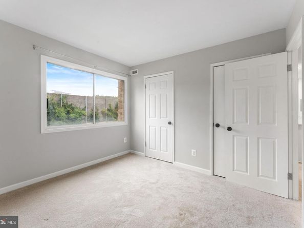 2902 Kings Chapel Road 13/6, Falls Church VA 22042