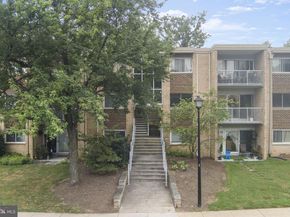 2902 Kings Chapel Road 13/6, Falls Church VA 22042