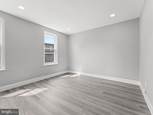 9 N Front Street, Darby PA 19023