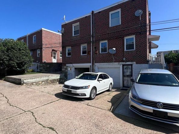 1716 Bergen Street, Philadelphia PA 19152