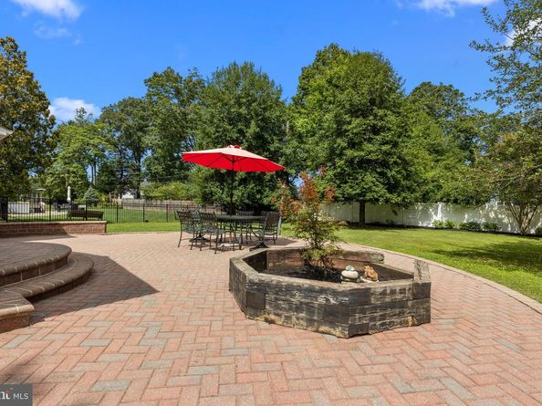 1306 Moon Drive, Yardley PA 19067