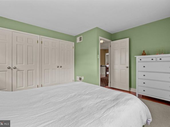 1306 Moon Drive, Yardley PA 19067