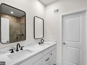 13728 Aviation Place, Herndon VA 20171