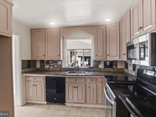 4514 Rynex Drive, Alexandria VA 22312