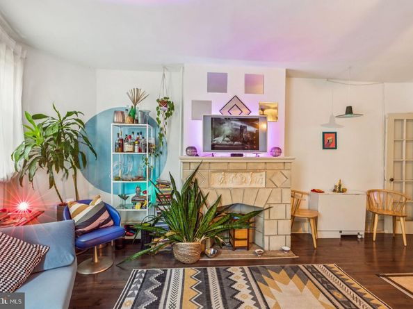 4714 Woodland Avenue, Philadelphia PA 19143