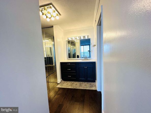 3900 Ford Road 18K, Philadelphia PA 19131