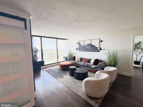 3900 Ford Road 18K, Philadelphia PA 19131