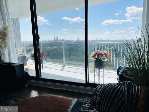 3900 Ford Road 18K, Philadelphia PA 19131