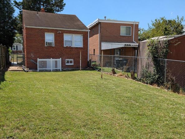 5206 Banks Place NE, Washington DC 20019