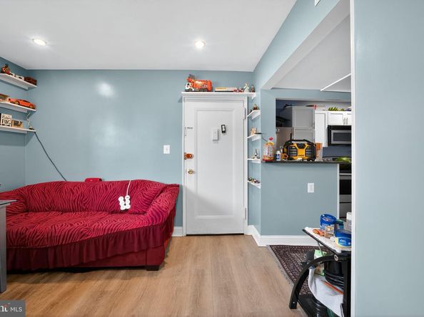 3065 Patrick Henry Drive 102, Falls Church VA 22044