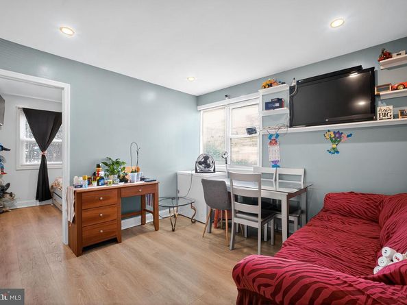 3065 Patrick Henry Drive 102, Falls Church VA 22044