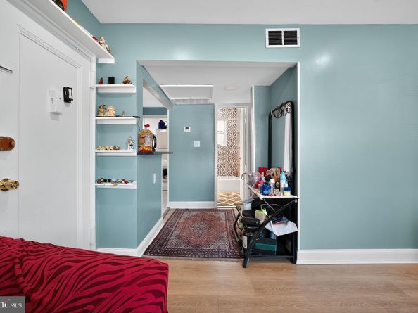 3065 Patrick Henry Drive 102, Falls Church VA 22044