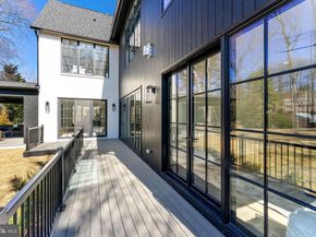 1446 Cola Drive, Mclean VA 22101